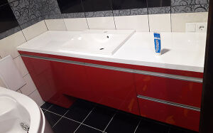 Красная мебель в ванную комнату MV-107