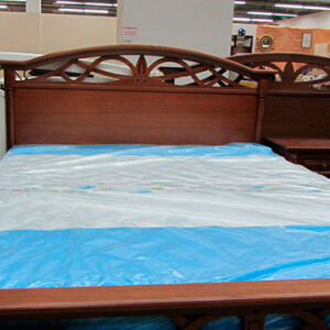 Дерев’яне ліжко в спальню DKS-008