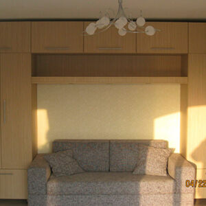 Вбудовані меблі у вітальню VMG-462