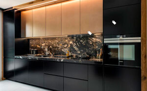 Дизайнерська кухня чорного кольору – VK-526