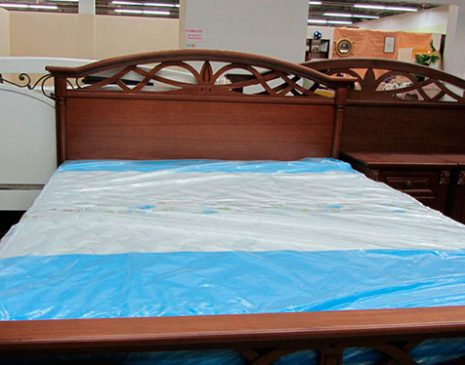 Дерев’яне ліжко в спальню DKS-008