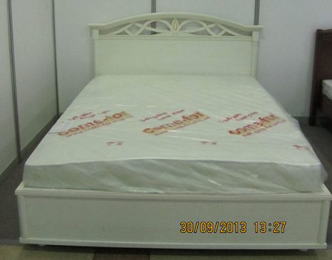 Біле ліжко для спальні BKS-088