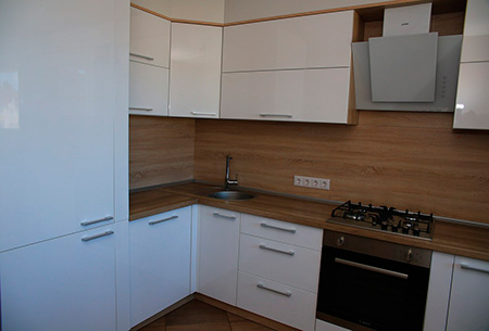 Глянсова біла кухня GK-442
